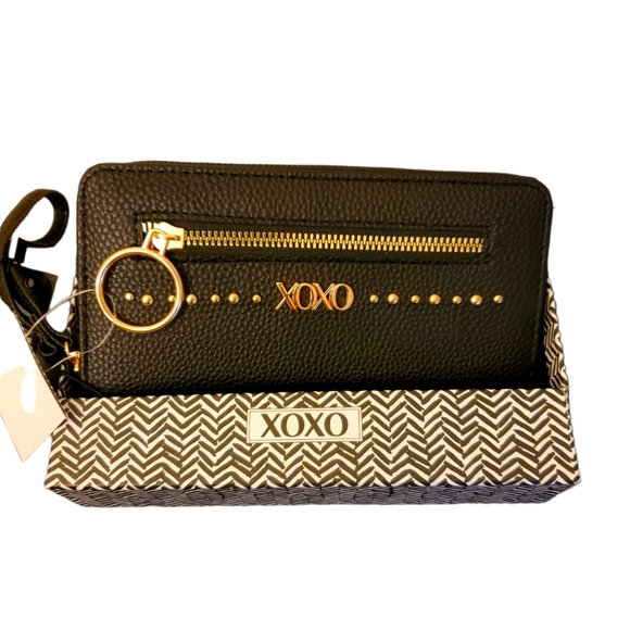 XOXO Handbags - XOXO Women's Black Zip Around Wristlet Wallet